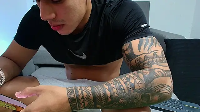 BrayaanFit Live XXX-Chat