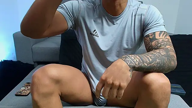 Chat +18 de BrayaanFit ao vivo
