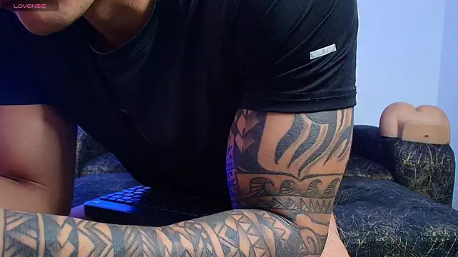 BrayaanFit's Webcam Show