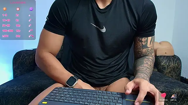BrayaanFit: вебкам-шоу