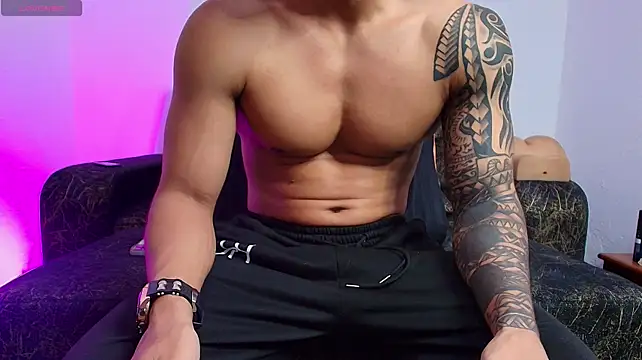 Вебкам-шоу BrayaanFit