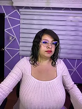 Webkamerová show MiiaaJoness