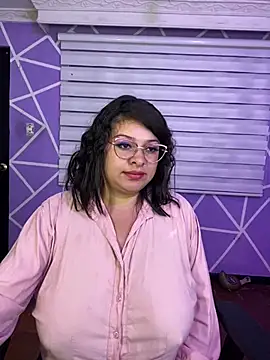 Chat XXX Live MiiaaJoness