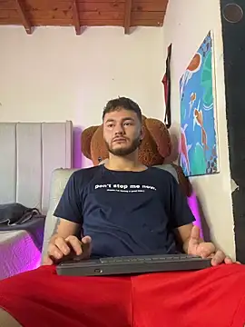 Pokazy przed kamerką – JacoLive