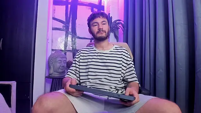 JacoLive Adlı Modelin Web Kamerası Şovu