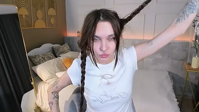 ChloeSunny Chat XXX in diretta