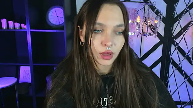 ChloeSunny Chat XXX in diretta