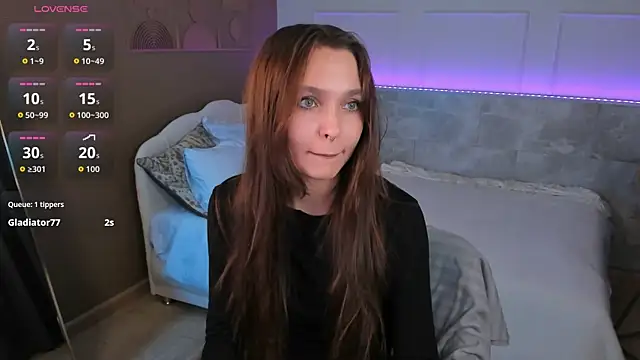Chat XXX en directo de ChloeSunny