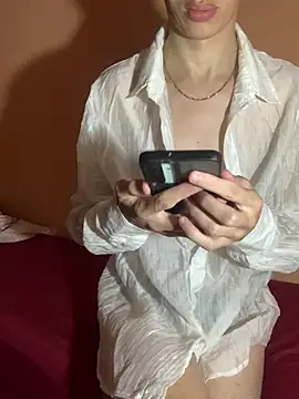 MiroKari2 Adlı Modelin Web Kamerası Şovu