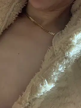 MiroKari2 Adlı Modelin Web Kamerası Şovu