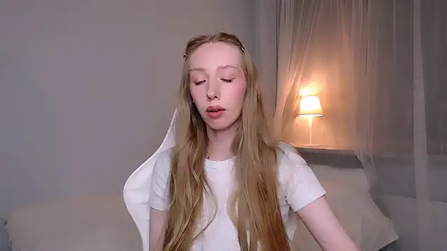 Živá chatovací místnost Luna_insniity