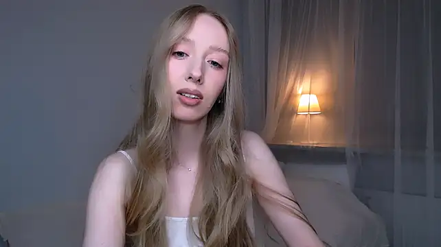 Luna_insniity's Live Chat Room