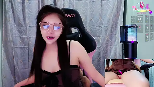 New241New Pertunjukan Webcam
