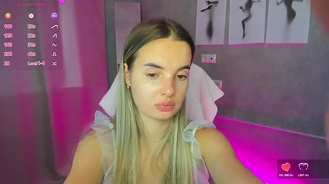 Donna_Evans Chat XXX in diretta