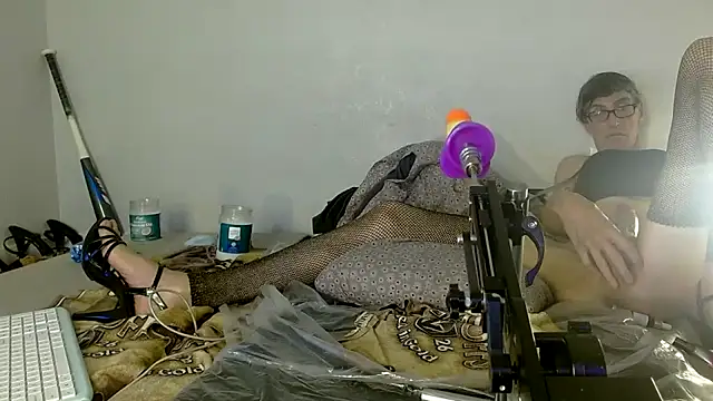 Taylorsexbot Шоу с уебкамера