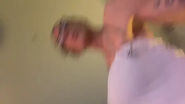 Taylorsexbot Webcam Show