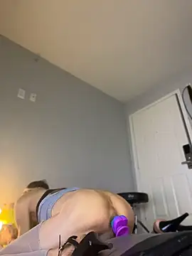 Taylorsexbot's Webcam Show