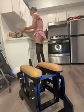Taylorsexbot: вебкам-шоу