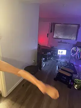Taylorsexbot Show in webcam