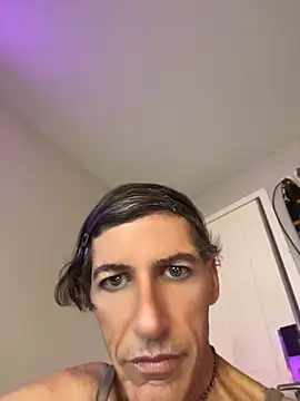 Taylorsexbot webcam show