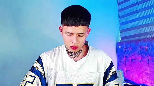 _justinmoon2 webcam show