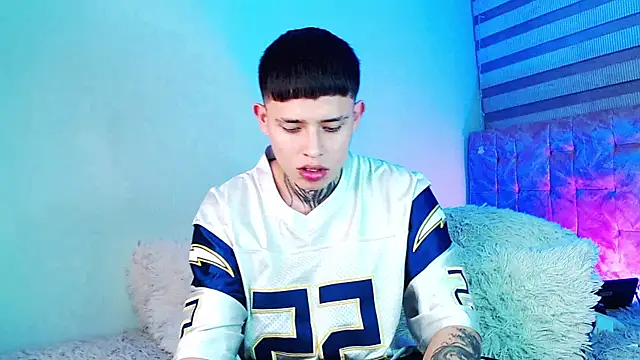 _justinmoon2 Adlı Modelin Web Kamerası Şovu