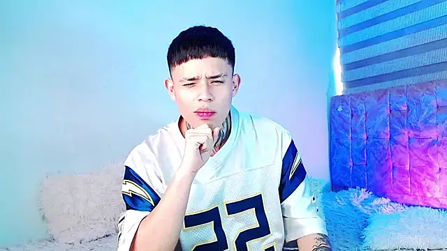عرض كام _justinmoon2