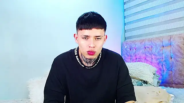 _justinmoon2 Webcamshow