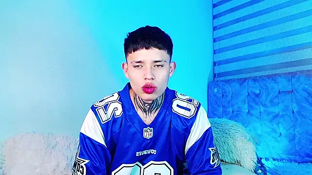 عرض كام _justinmoon2