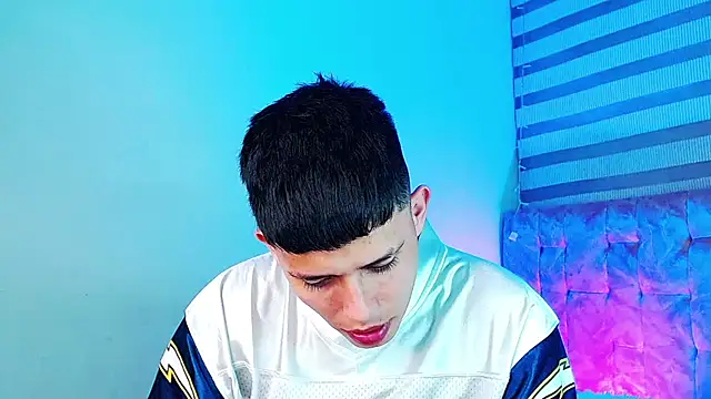 Онлайн чат XXX _justinmoon2