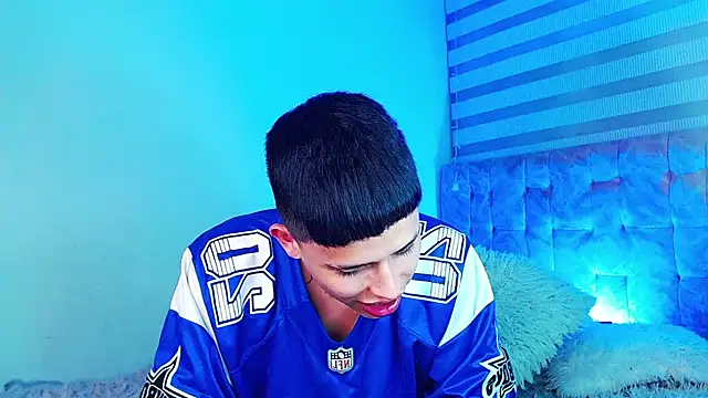 _justinmoon2's Webcam Show
