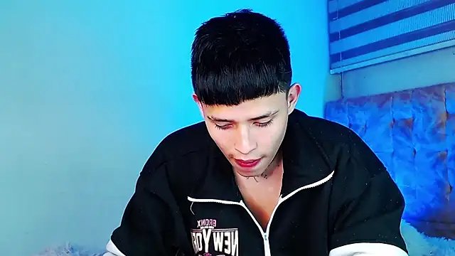_justinmoon2's Webcam Show
