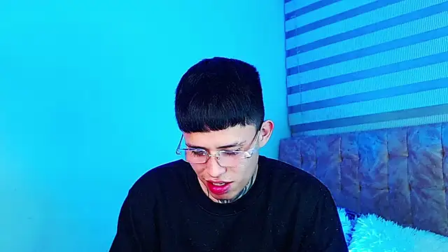 عرض كام _justinmoon2