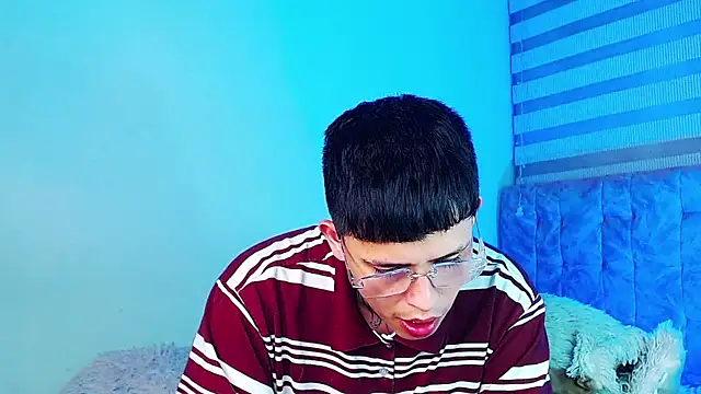 عرض كام _justinmoon2