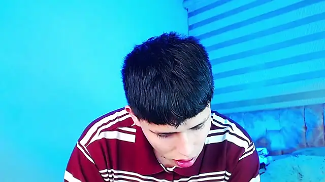 Show modela _justinmoon2 na web-kameri