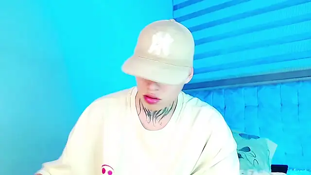 عرض كام _justinmoon2