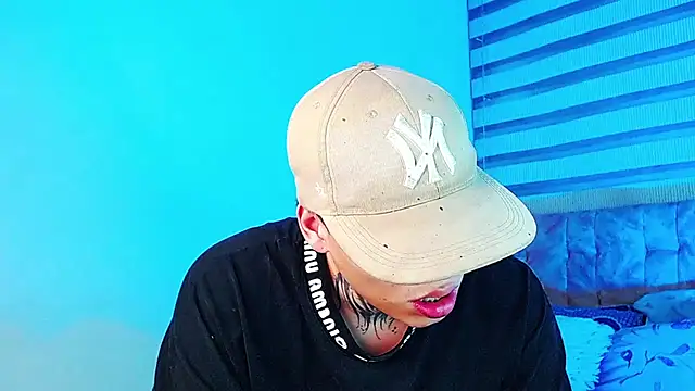 عرض كام _justinmoon2