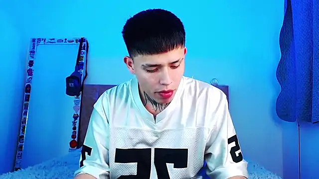 _justinmoon2 Webcam Show
