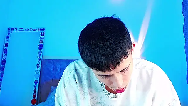 _justinmoon2 Adlı Modelin Web Kamerası Şovu
