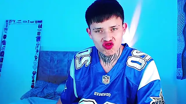 Show Webcam de _justinmoon2