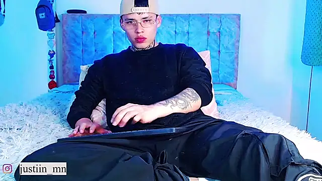 _justinmoon2's Webcam Show