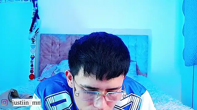 _justinmoon2のウェブカメラショー