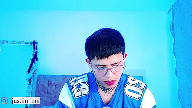 _justinmoon2: διαδικτυακό σόου στην κάμερα