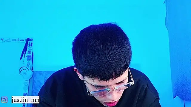 _justinmoon2: διαδικτυακό σόου στην κάμερα
