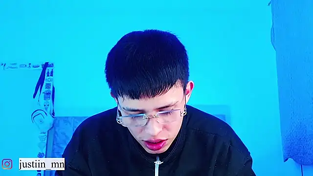 _justinmoon2's Webcam Show