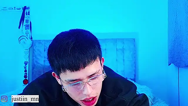 _justinmoon2's Webcam Show