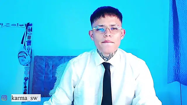 הופעת וובקאם של _justinmoon2