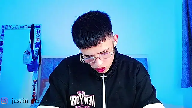 عرض كام _justinmoon2