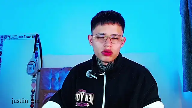 _justinmoon2n Webbikameraesitys