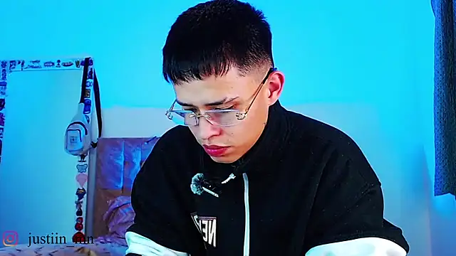 _justinmoon2n Webbikameraesitys